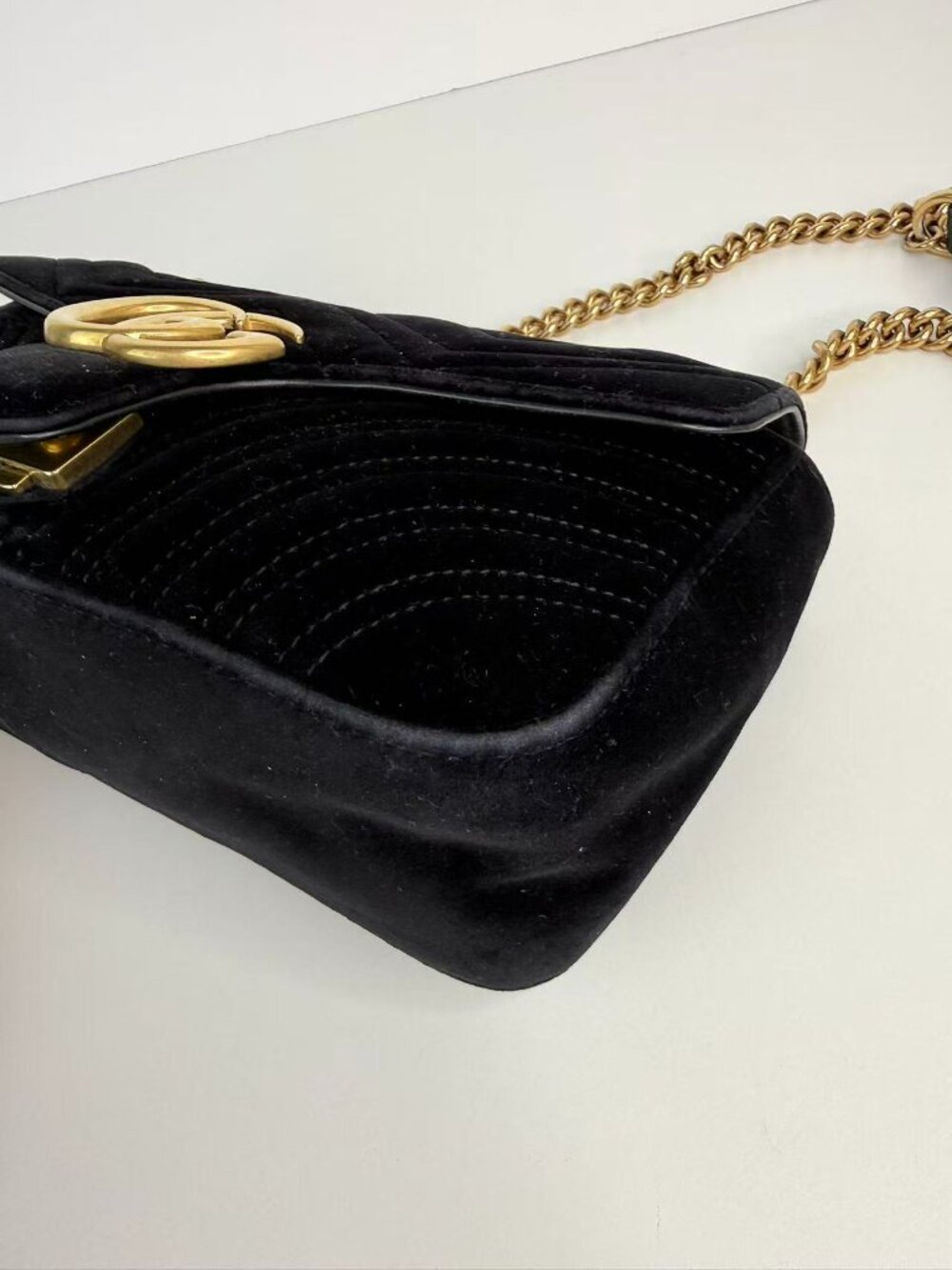 Gucci GG Marmont Small Black Velvet Matelassé Shoulder Crossbody Chain Bag - Picture 7 of 13